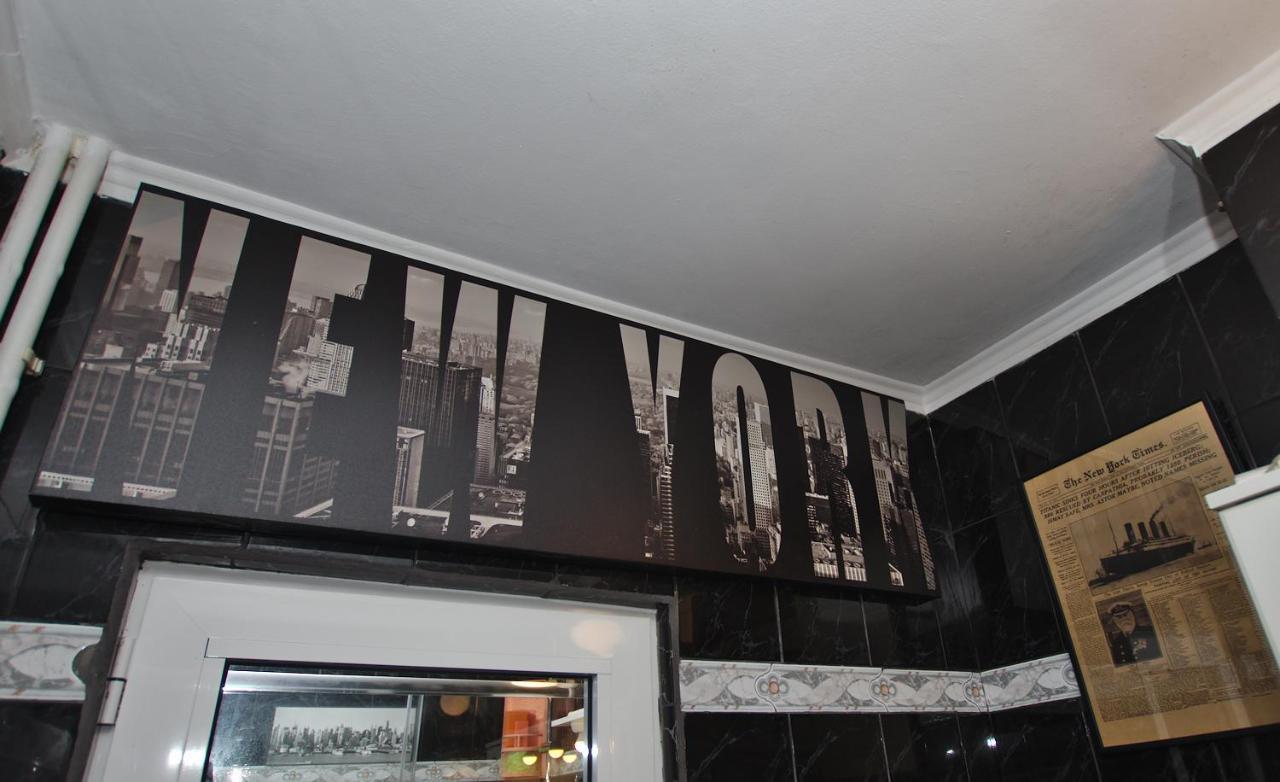 Lvc,Lac & Nyc Apartshotel Faleza Galaţi Buitenkant foto