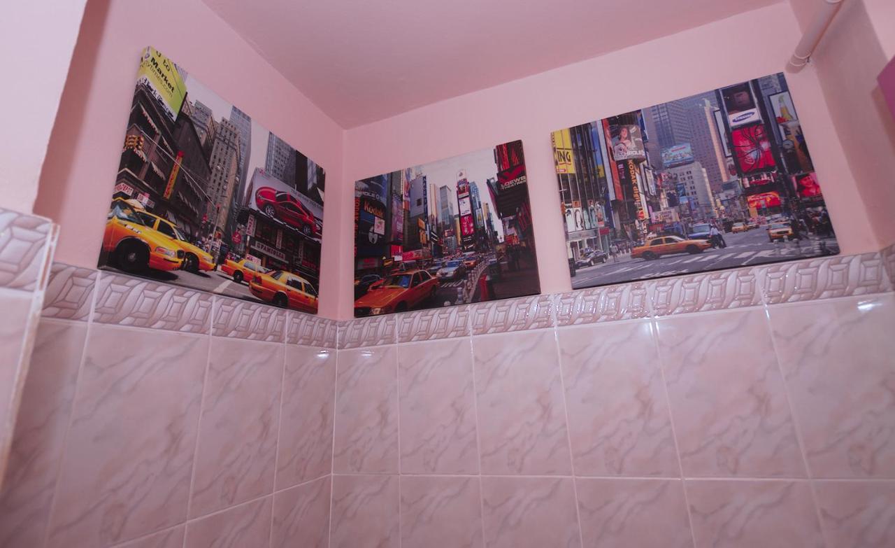 Lvc,Lac & Nyc Apartshotel Faleza Galaţi Buitenkant foto